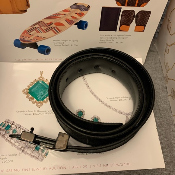 COPY - Louis Vuitton Damier LV Initial - Picture 3 of 11